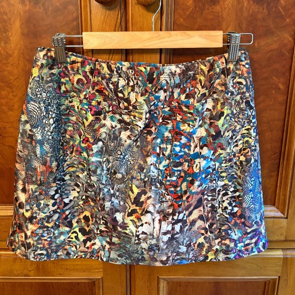 SKINZ Skort for Golf/Pickleball/Tennis - Picture 1 of 3